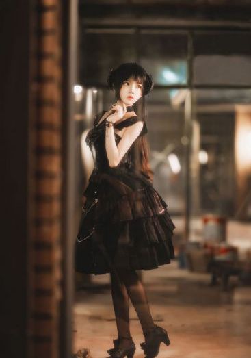 欧美美女比基尼走秀_720全集在线观看