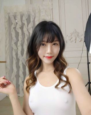 一边玩快三一边看直播的软件_在线免费观看电影