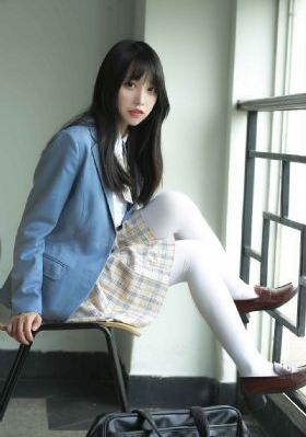 亚洲第一av丝袜_在线观看免费版