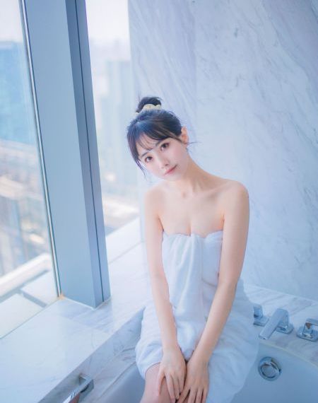 国产香蕉在线_BD英语手机在线观看