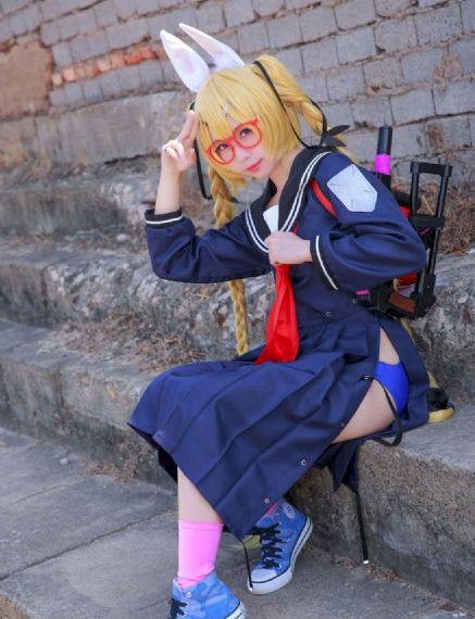 漂亮的av素人欧美_未删减完整版