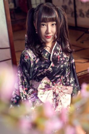欧美唯美少女叫什么_普通话在线观看