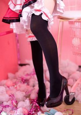 欧美图片壁纸女生唯美_国产剧全集免费播放