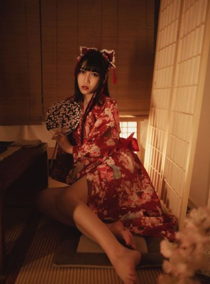 美女视频黄的全免费_迅雷下载电影