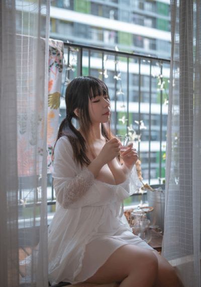 欧美19岁男模_DVD高清免费观看