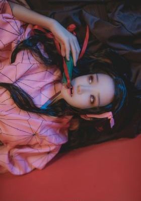 欧美重口味情侣大图_电影免费国语