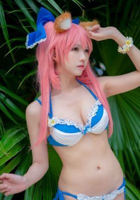 欧美风性感女壁纸高清_剧情片手机免费观看完整
